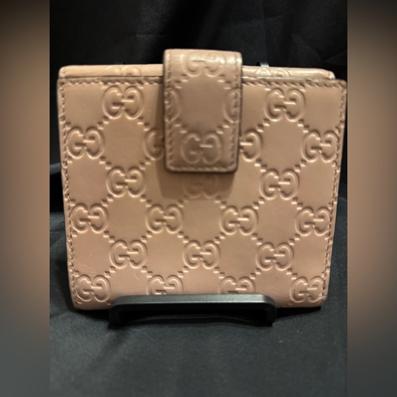 Gucci Blush Pink GG Guccissima Leather Compact Bow Wallet - Picture 2 of 16